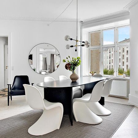 Sanders Stage - Perfectly Planned Three-Bedroom Apartment Near Nyhavn كوبنهاجن المظهر الخارجي الصورة