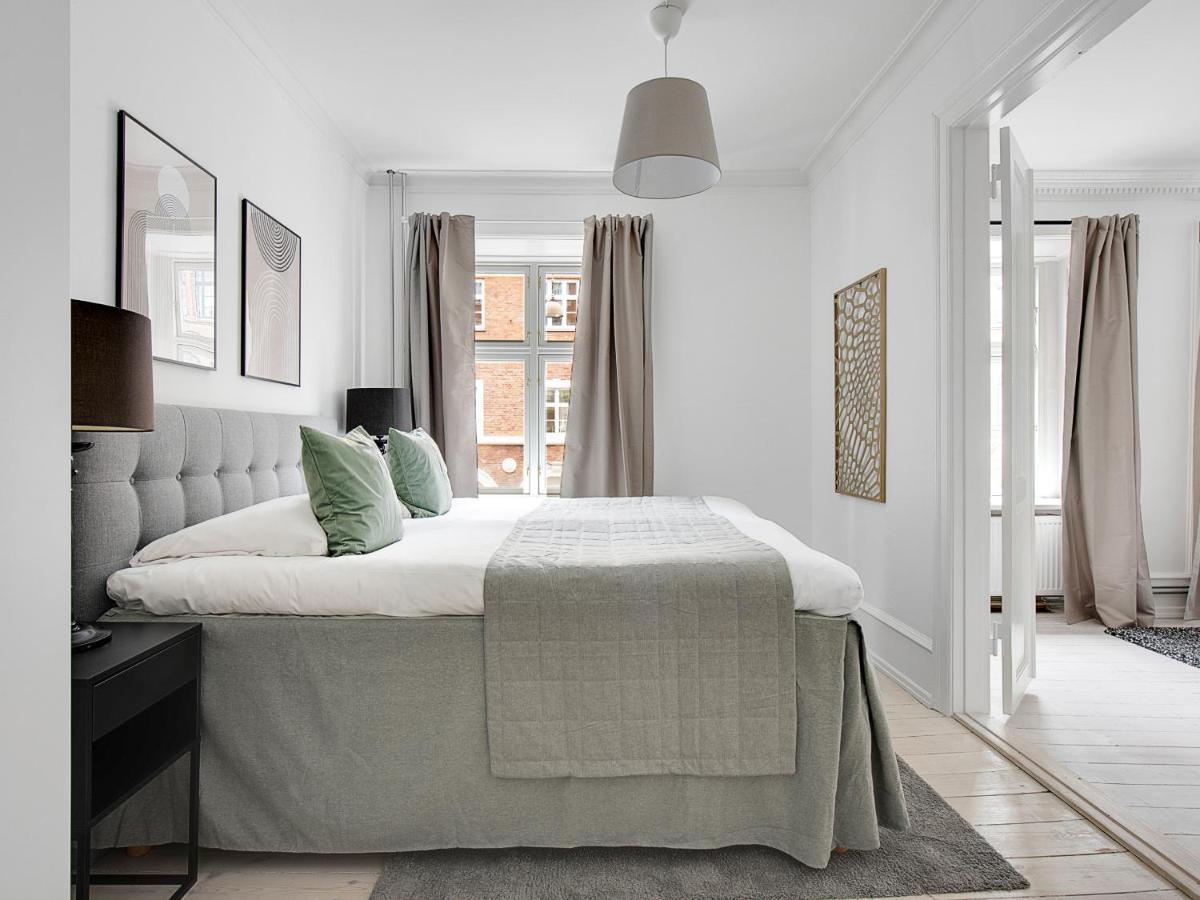 Sanders Stage - Perfectly Planned Three-Bedroom Apartment Near Nyhavn كوبنهاجن المظهر الخارجي الصورة