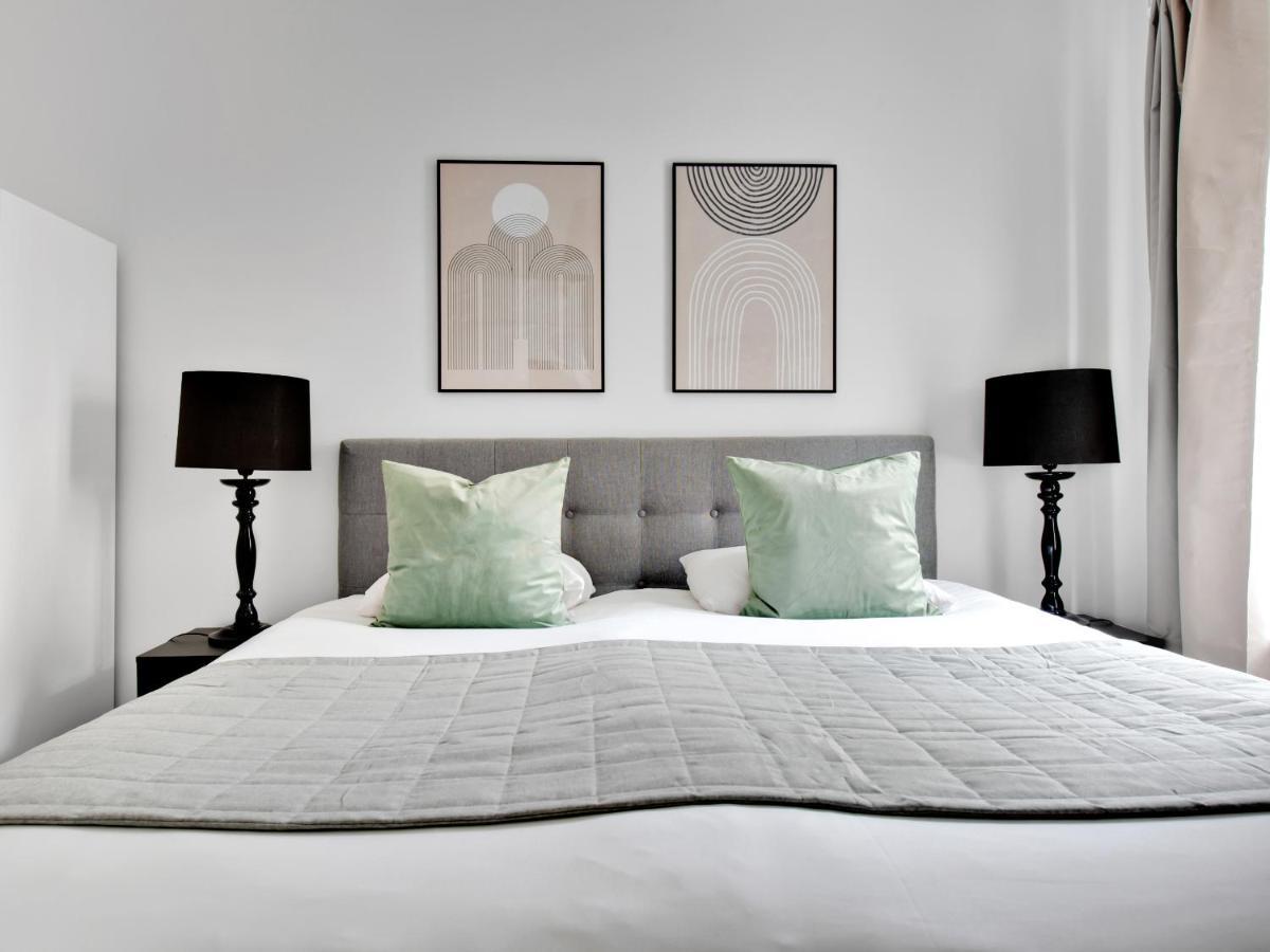 Sanders Stage - Perfectly Planned Three-Bedroom Apartment Near Nyhavn كوبنهاجن المظهر الخارجي الصورة