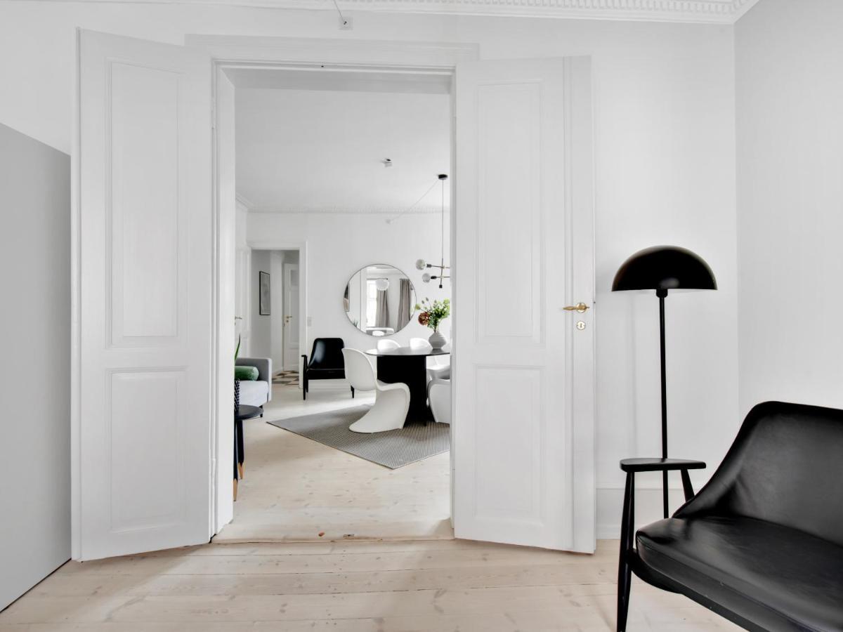 Sanders Stage - Perfectly Planned Three-Bedroom Apartment Near Nyhavn كوبنهاجن المظهر الخارجي الصورة